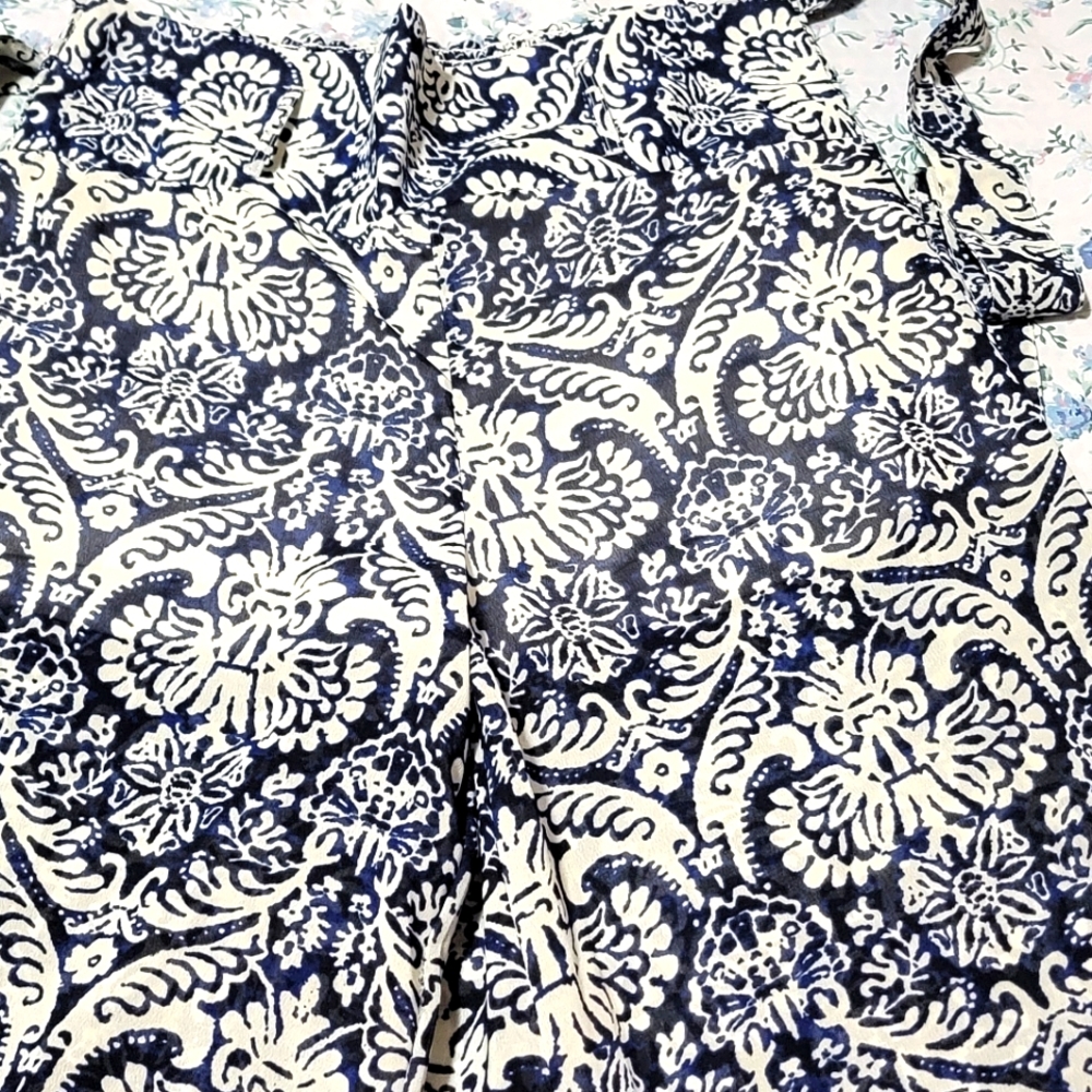 Size medium- summer pants